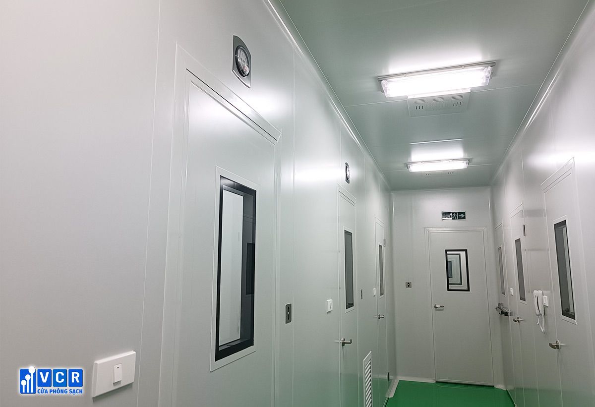 Panel Cleanroom Door