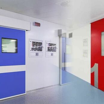 Why Automatic Doors are the Superior Choice for Pharmaceutical Cleanrooms