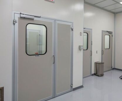 PU panel doors and applications in clean warehouses