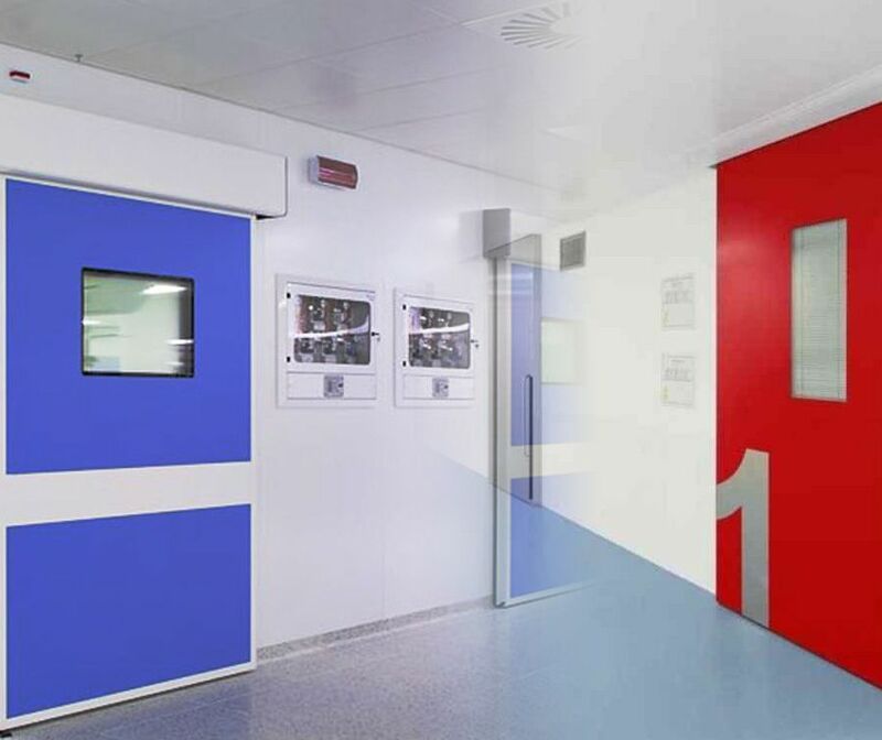 Why Automatic Doors are the Superior Choice for Pharmaceutical Cleanrooms