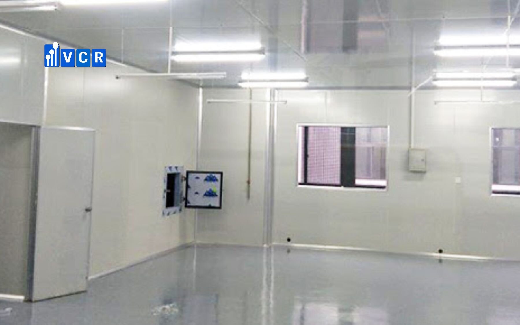 Cửa phòng sạch vcr
